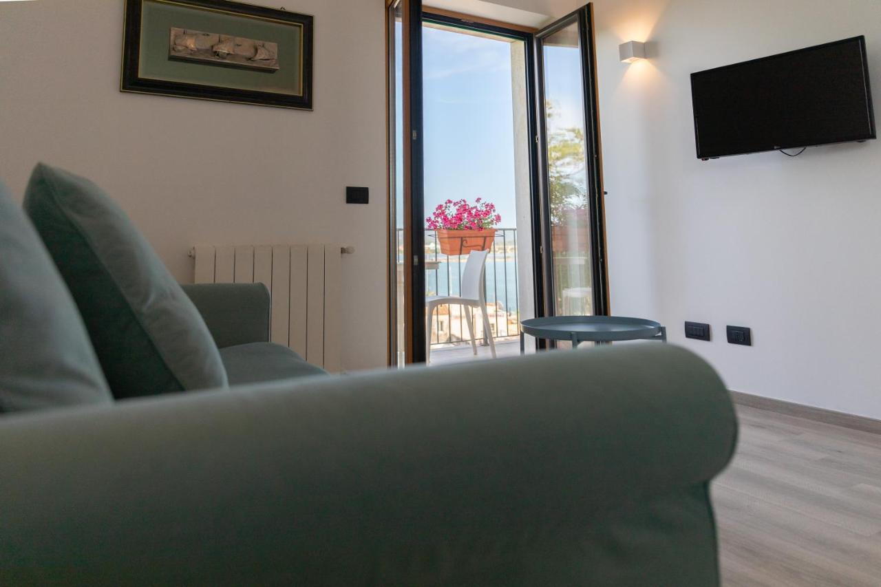 Antares Rooms And Suites Ольбия Экстерьер фото