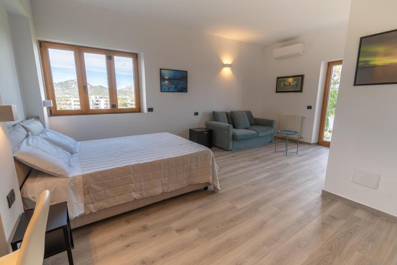 Antares Rooms And Suites Ольбия Экстерьер фото