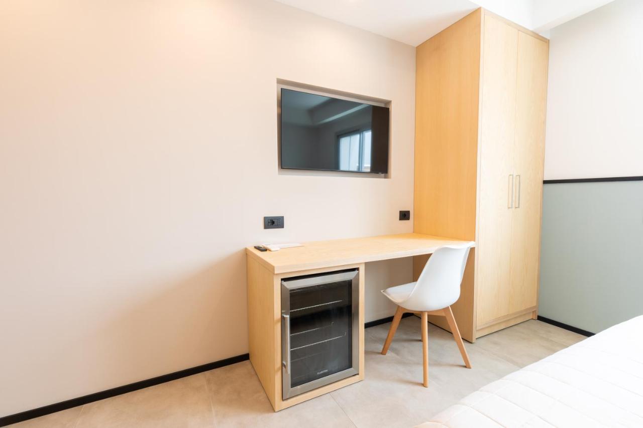 Antares Rooms And Suites Ольбия Экстерьер фото