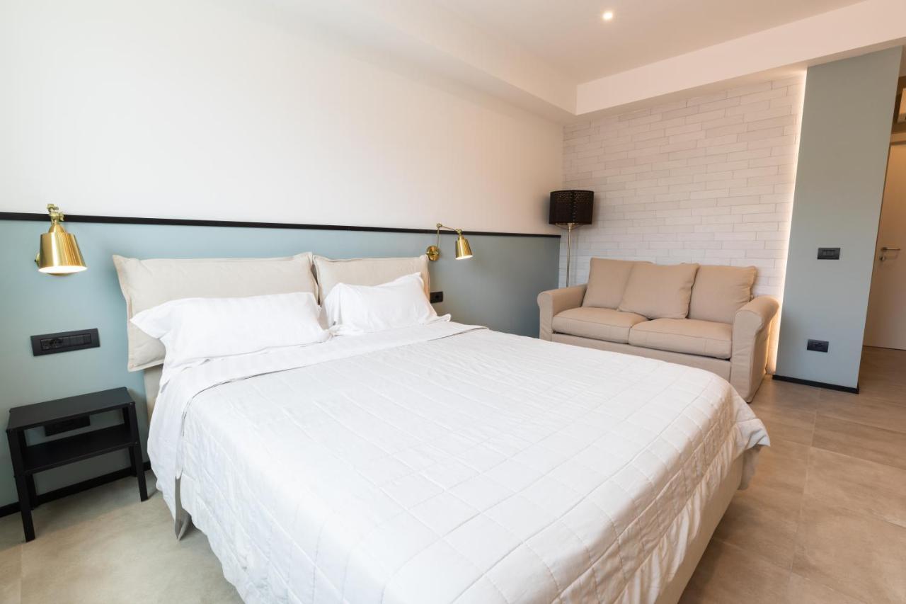 Antares Rooms And Suites Ольбия Экстерьер фото