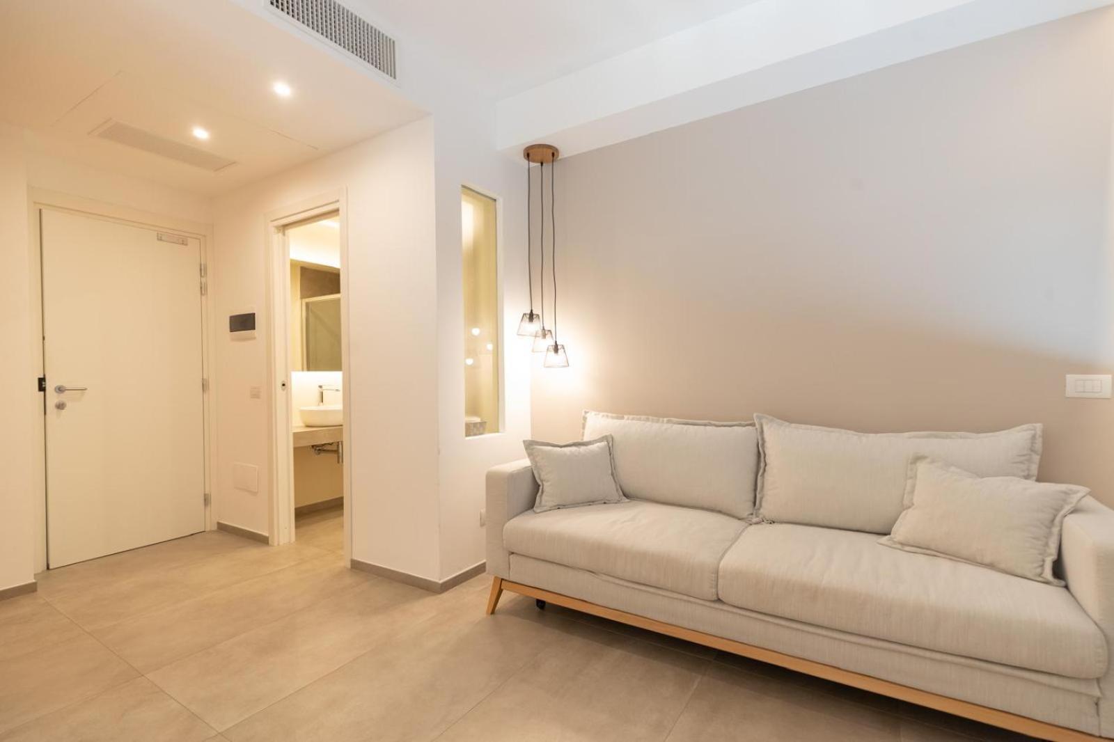 Antares Rooms And Suites Ольбия Экстерьер фото