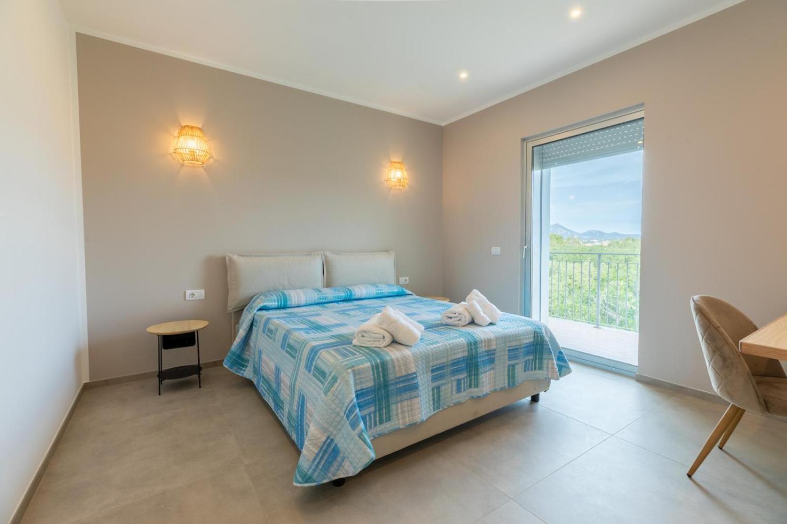 Antares Rooms And Suites Ольбия Экстерьер фото